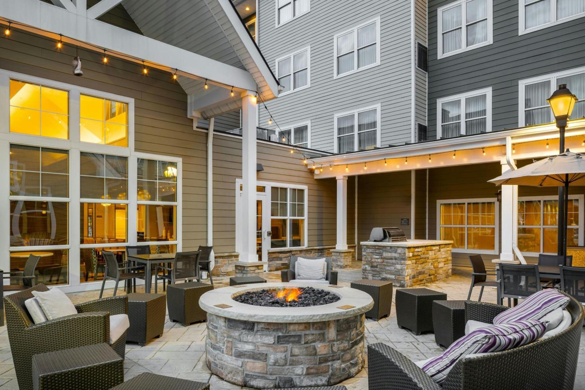 Hotel By Marriott Albany